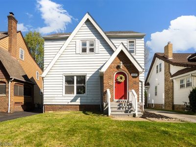 3837 Woodridge Rd