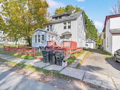 14 Bedford Avenue