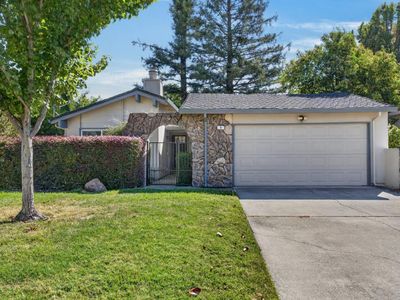 9 Miranda Ct