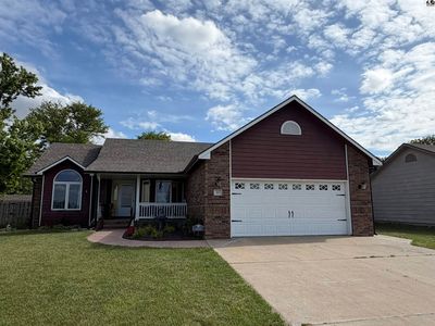 Property at 404 Wickersham Dr, McPherson, KS