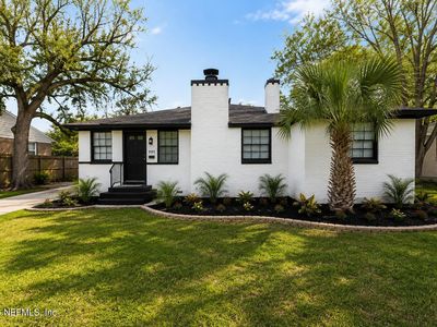 2131 REDFERN Road