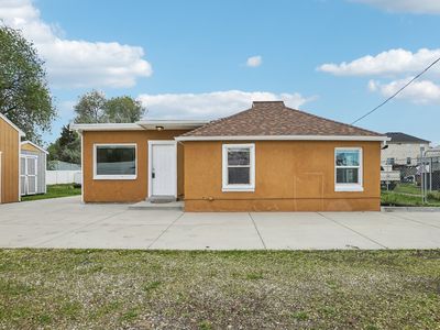 1077 S Prospect St #B