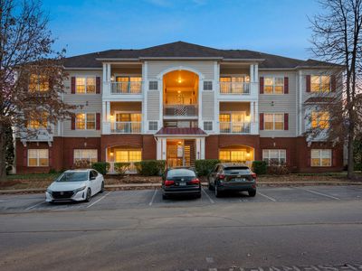 8221 Lenox Creekside Dr UNIT 3