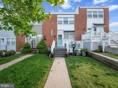435 Seward Ave