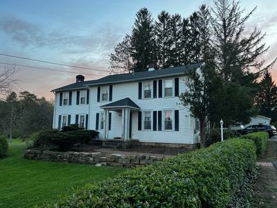 1181 Montmorenci Rd