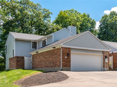 1346 Whispering Woods Dr APT A