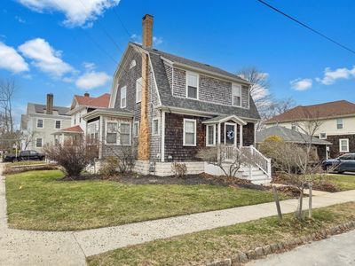 70 Chestnut St
