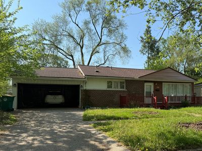 1577 Andrea St