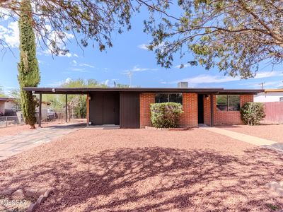 310 W Santa Luisa St