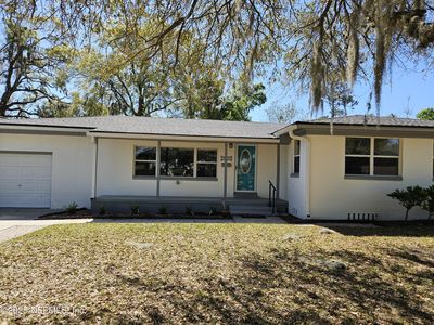 6046 WATEREDGE Drive S