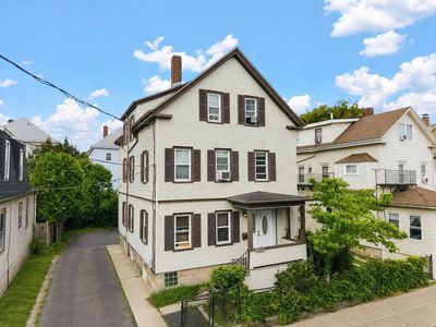 21 Salisbury St
