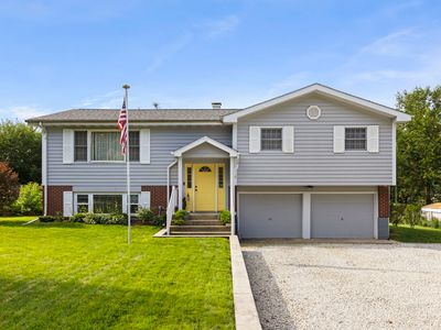 Property at 212 W Woodlawn Rd, New Lenox, IL