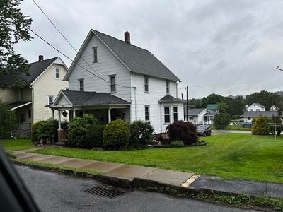 412 S Church St