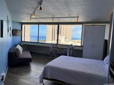 1700 Ala Moana Blvd APT 2001