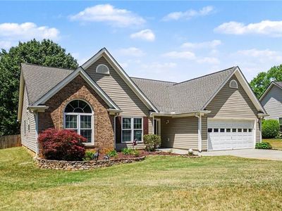 4003 McPherson Dr