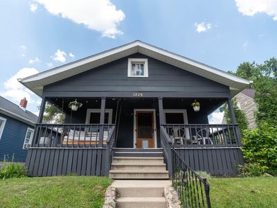 1225 Dodge Ave