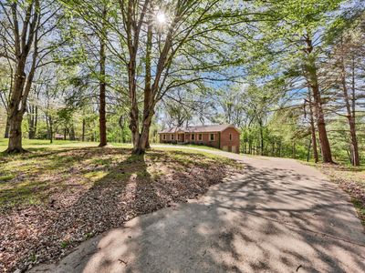 720 Vaughan Rd