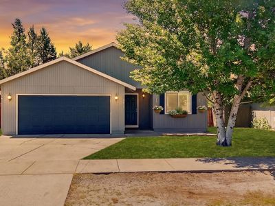 16457 Heath Dr