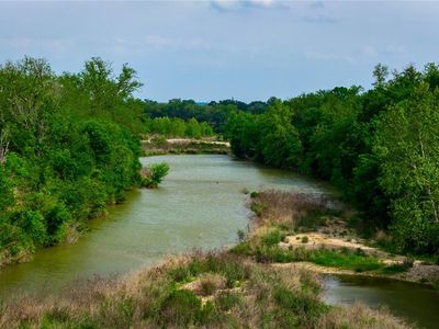 11290 E Us Highway 290