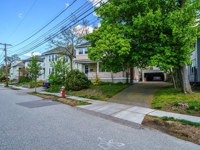 9 Fairview Ave