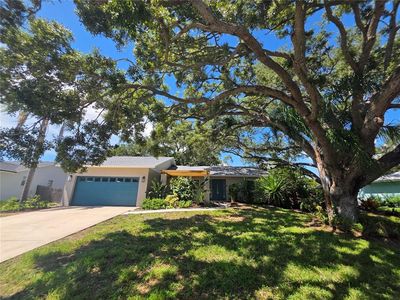 7708 NW 9TH AVE DRIVE