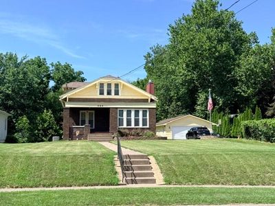 989 Newell Ave
