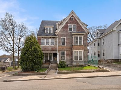 70 W Cottage St