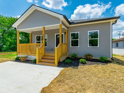4229 Quinn Adams St