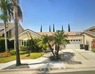 4181 Avenida Madrid