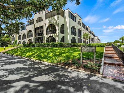 5601 Highway A1a APT S207