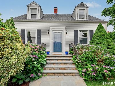 77 Round Hill Road