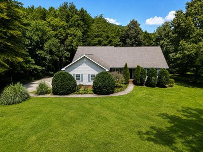 Property at 36 Glendale Ct, Trenton, GA