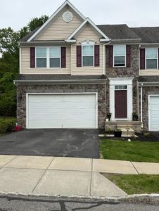 53 Washington Square Cir