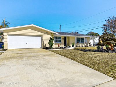 898 Kings Post Rd