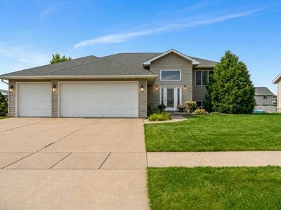 Property at 206 Longworth Ave, Alburnett, IA
