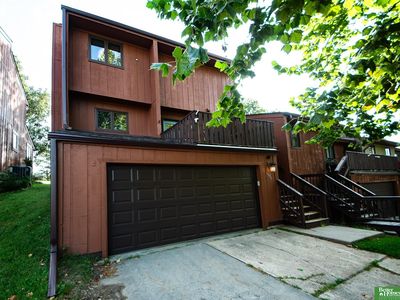 7171 N 79th Plz