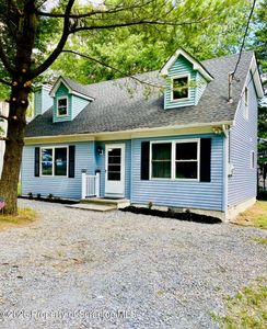 932 Country Place Dr