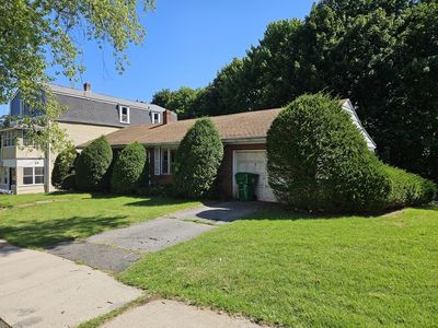 37 Academy St