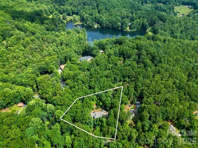144 Lakeland Dr