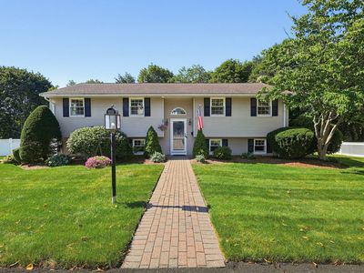 18 Princeton St