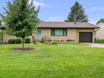 242 Orchard Ct