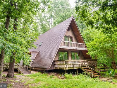 40 Crestwood Dr