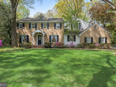 28 Imperial Dr