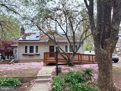 2 Woodland Dr
