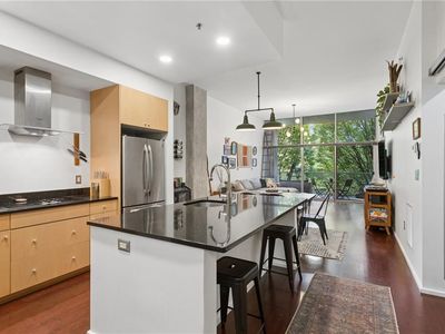 130 Arizona Ave NE Unit 208