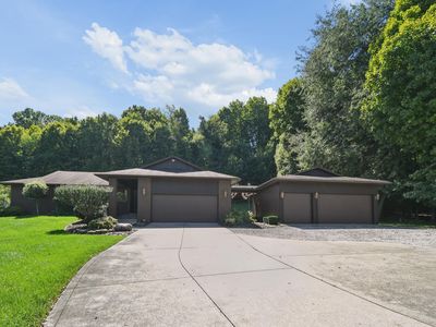 819 Briarhill Dr