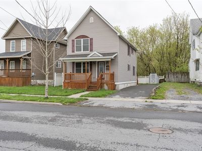 154 Breen Ave