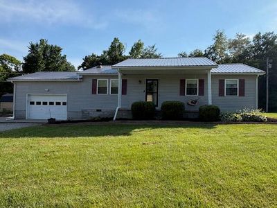 65 Outlook Dr