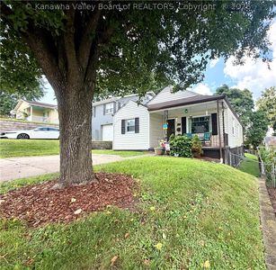607 Cunningham St