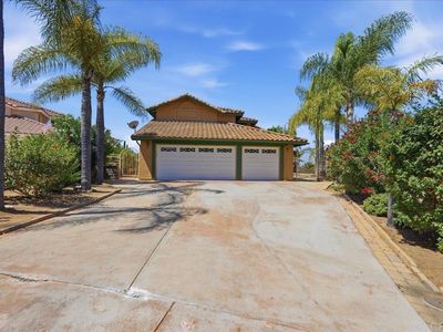 842 Porter Way
